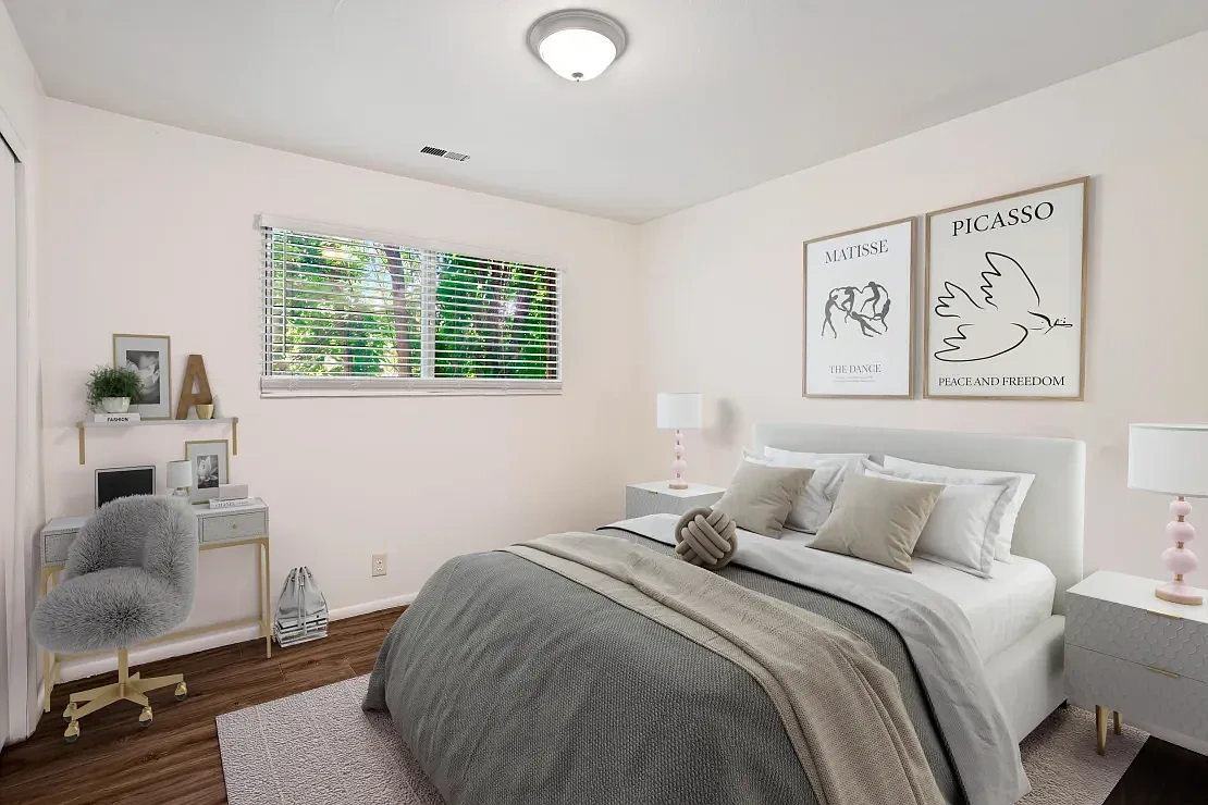 Woodlawn Apartment Homes – photo 1