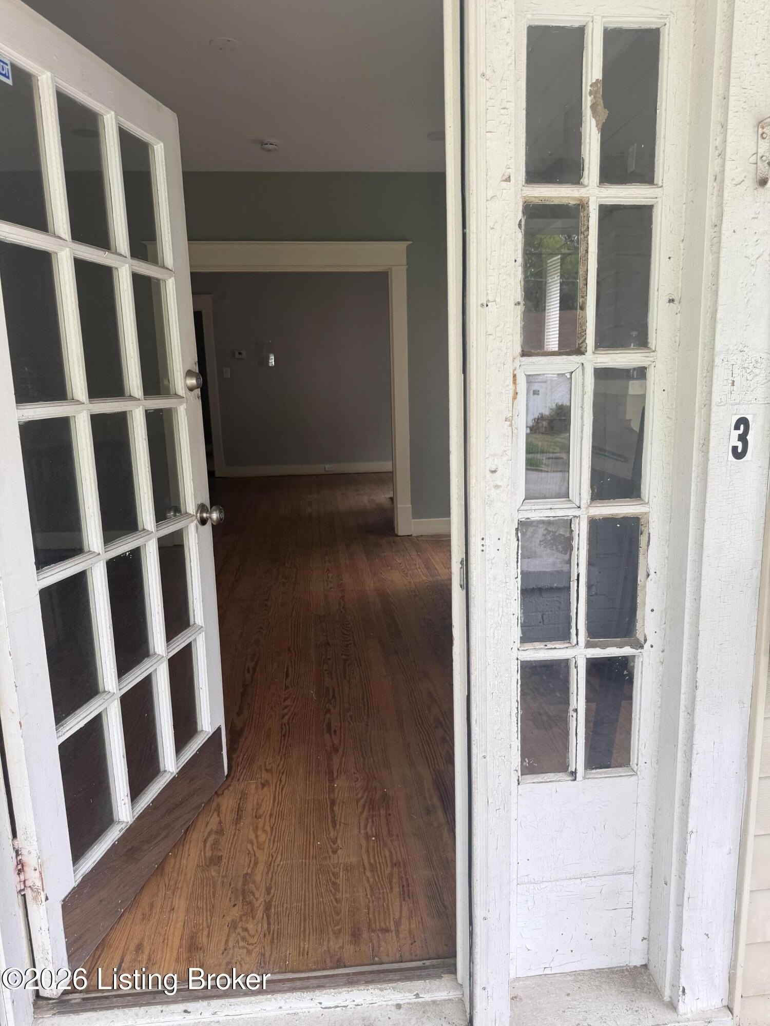 112 E Woodlawn Ave #3 – photo 1