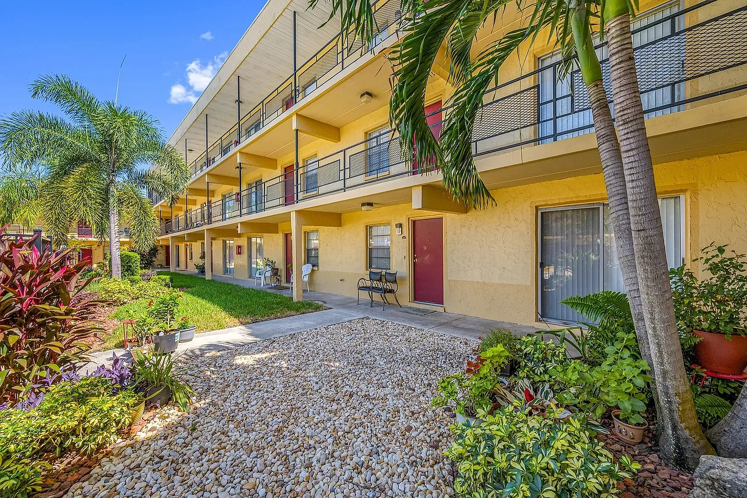 Parkview Apartments – photo 4