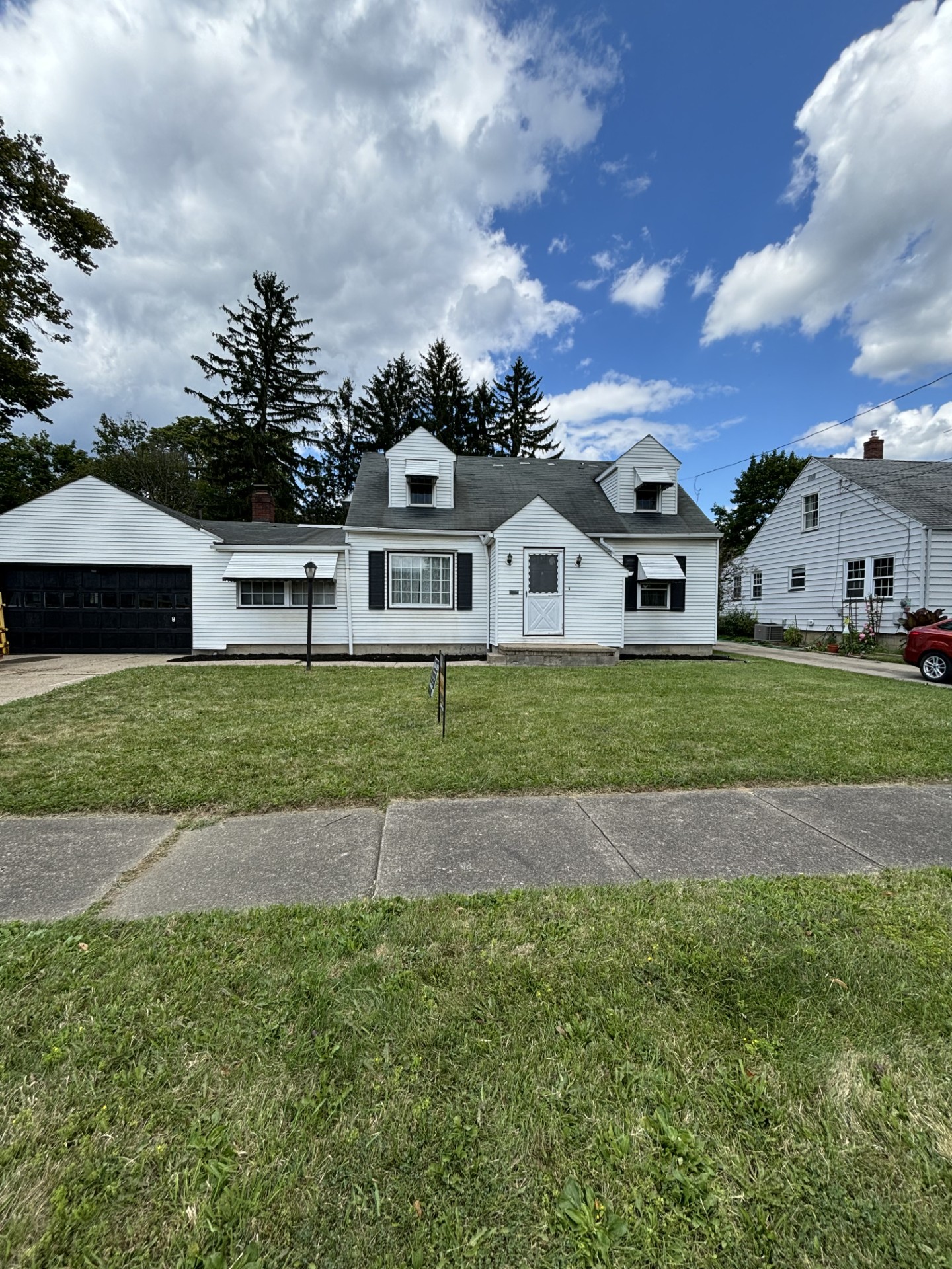 412 Joan Ave SE – photo 1