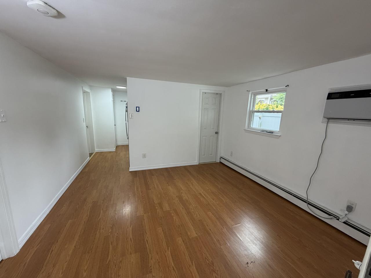 1390 America Ave – photo 1