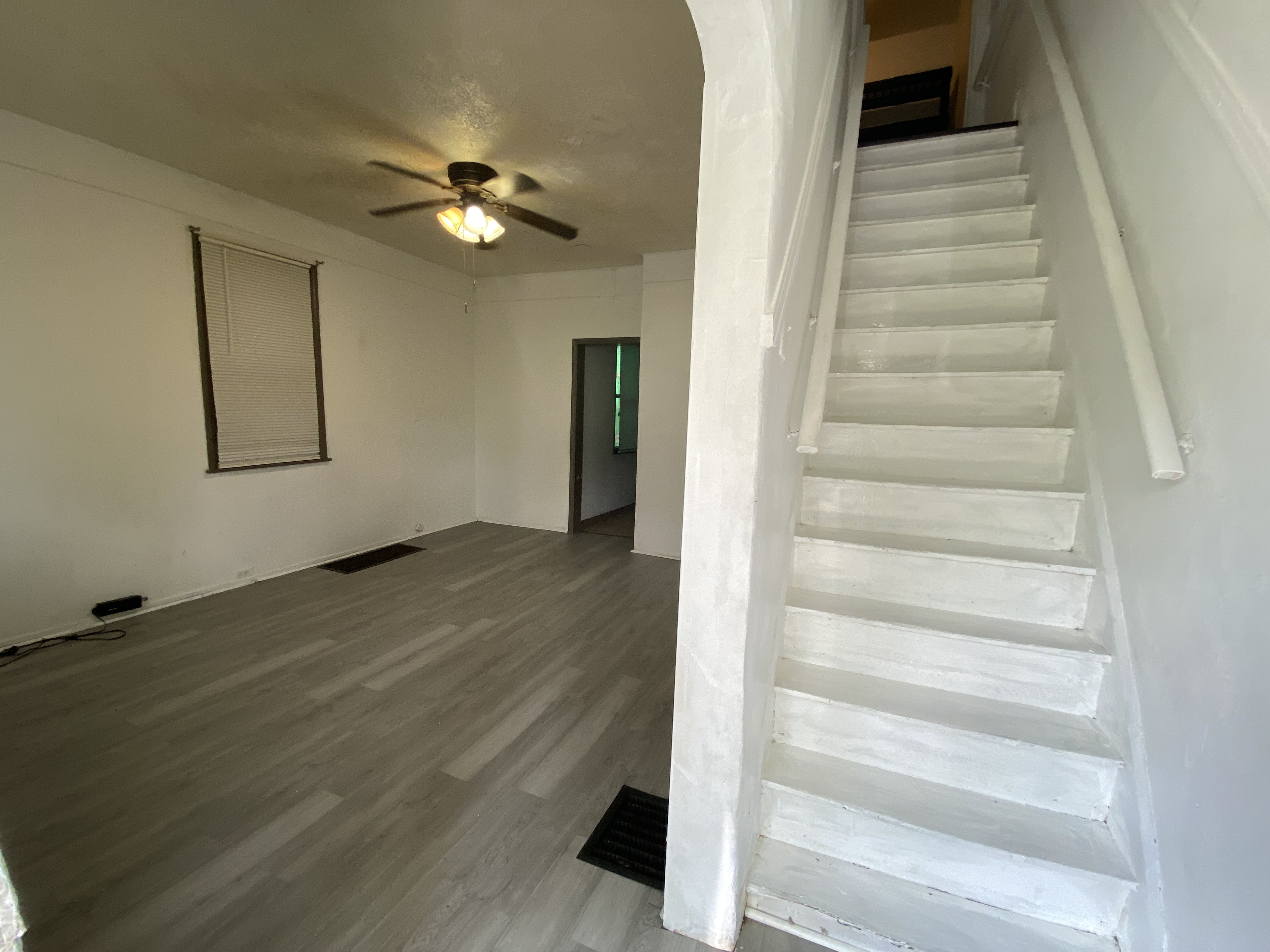 901 Chartiers Ave unit #Rear – photo 4