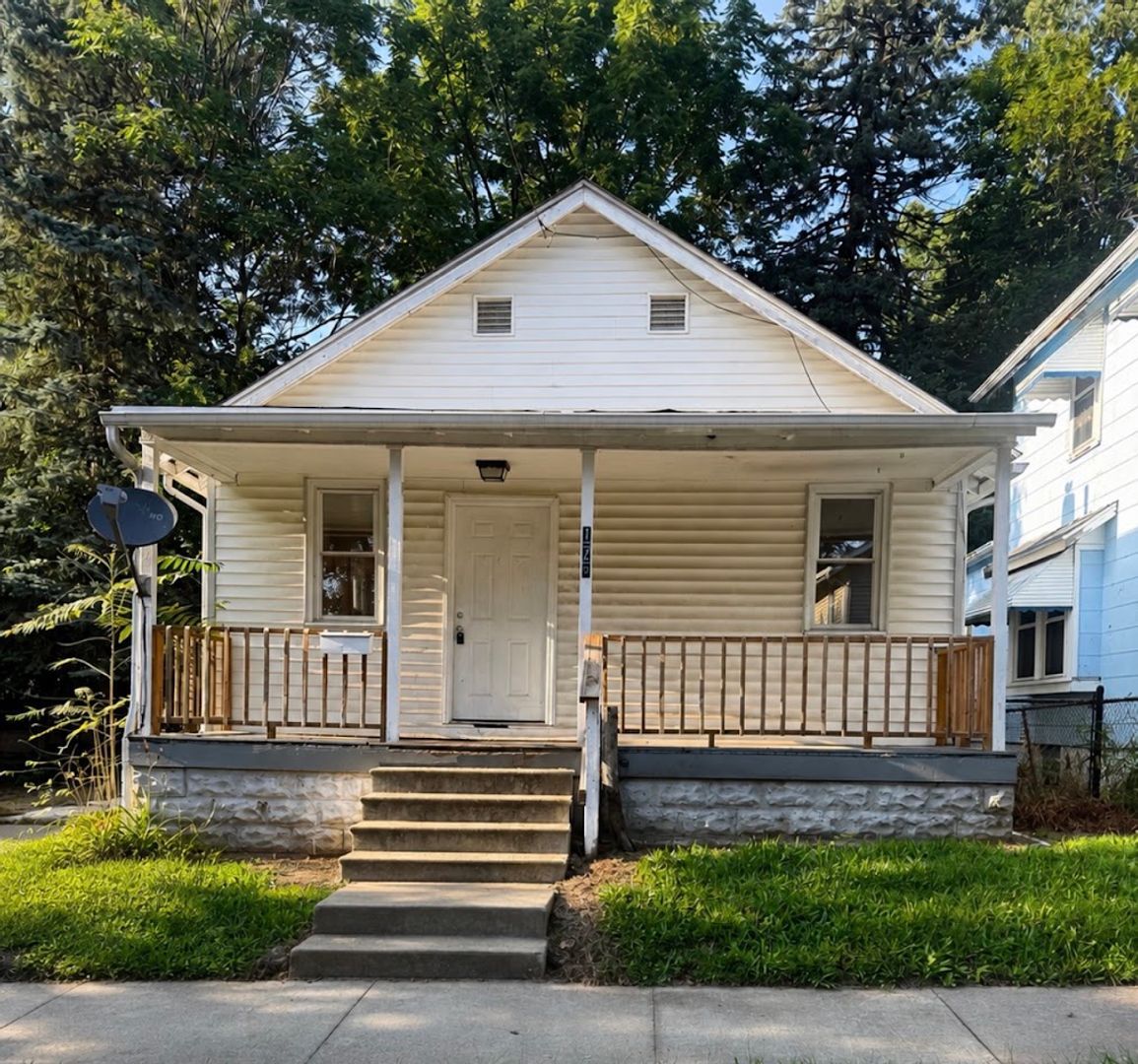 175 E Emerling Ave – photo 1