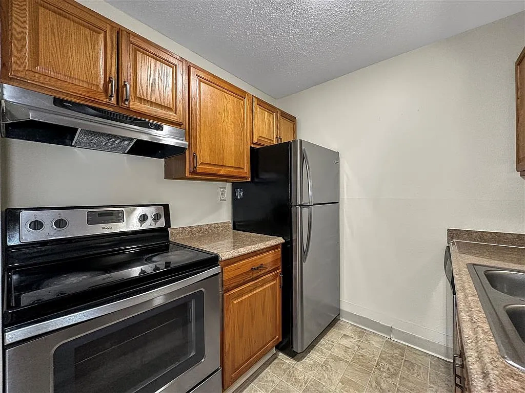 Park Forest Apartments – photo 1