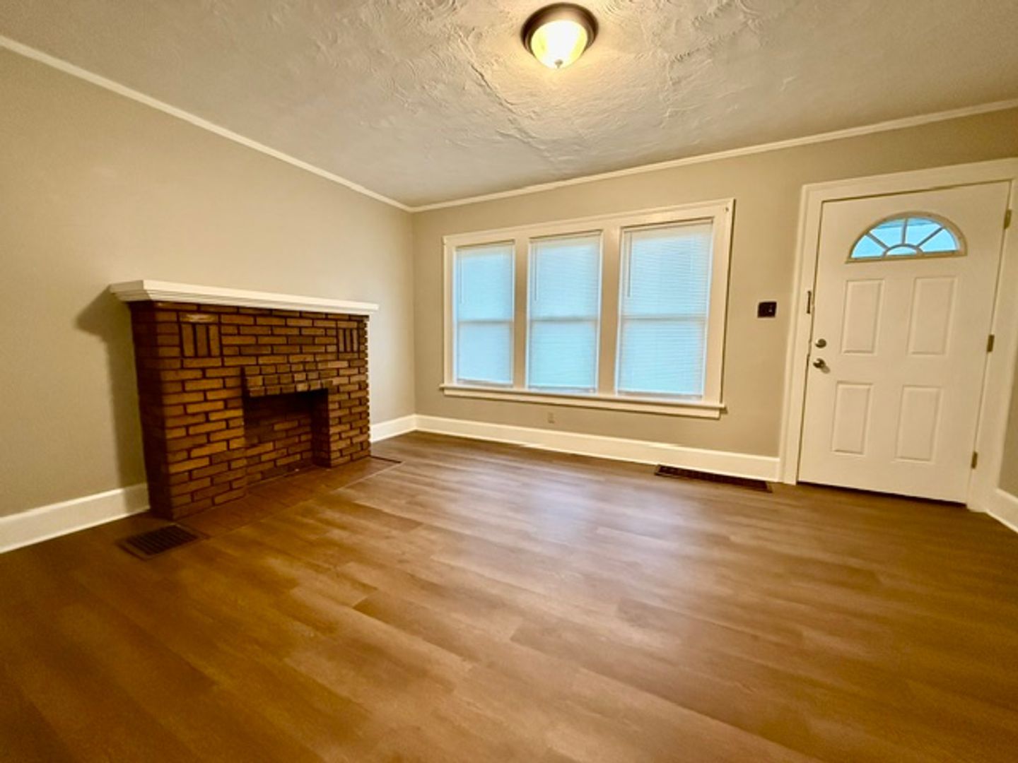 723 Wick Ave unit 723 – photo 4