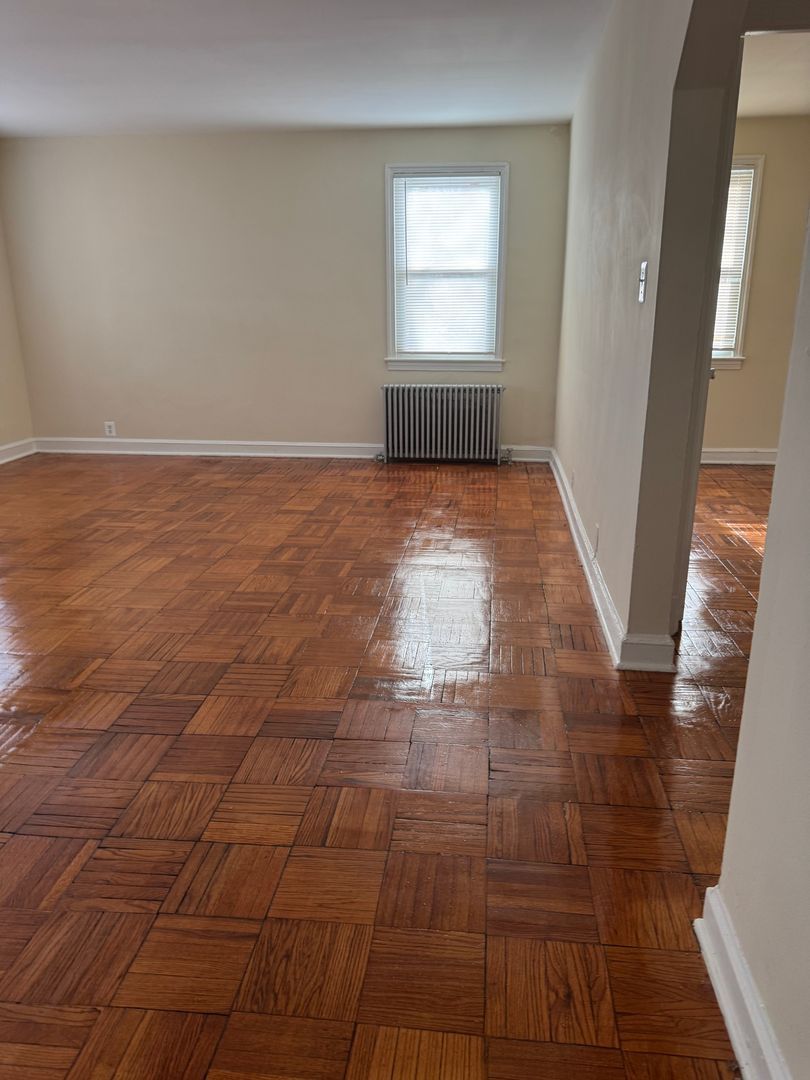 319 Anacostia Rd SE unit 1 – photo 2