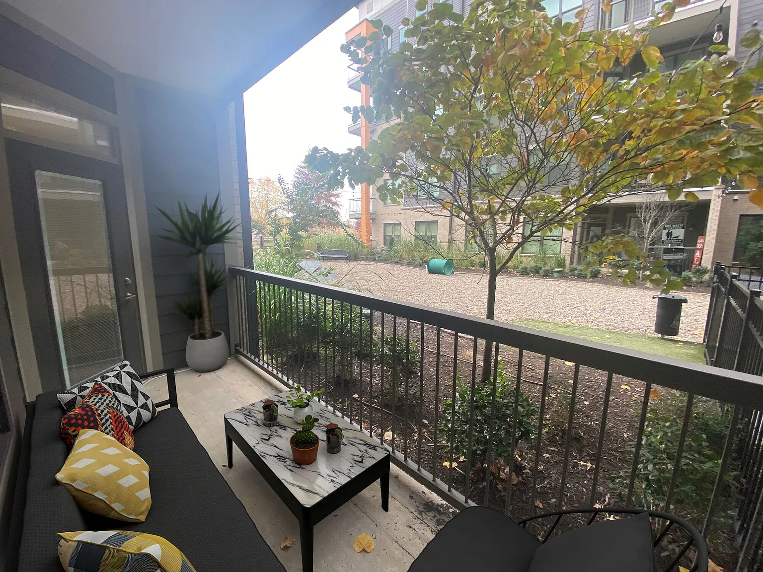 The Flats at Springhurst Apartments of Louisville – photo 1