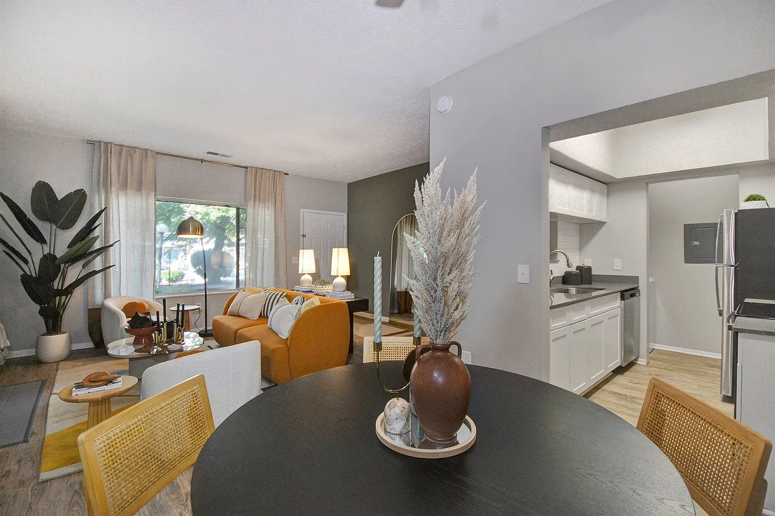 Fox Chase Apartments – photo 4