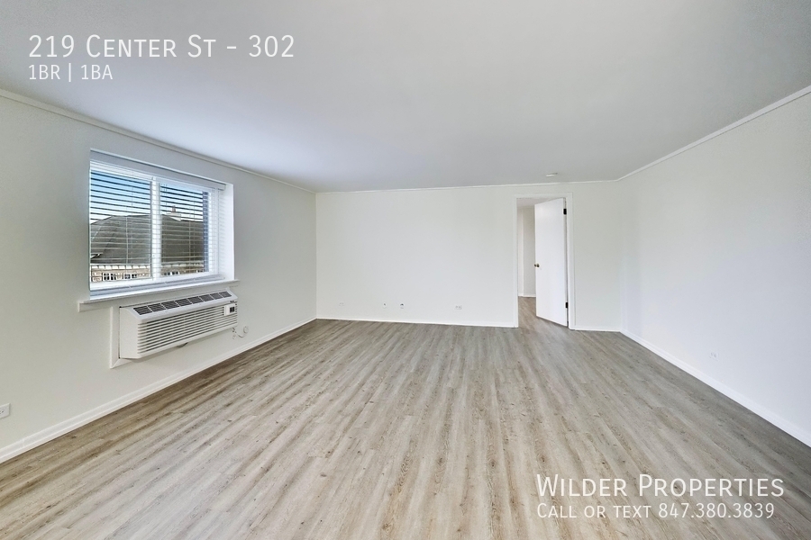219 Center St – photo 2
