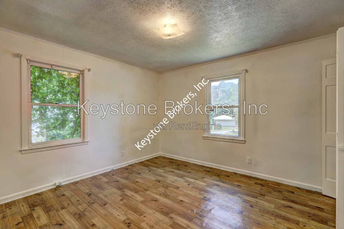 3480 Warpath Rd – photo 5