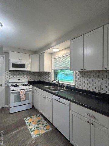 3364 Elder Rd – photo 3