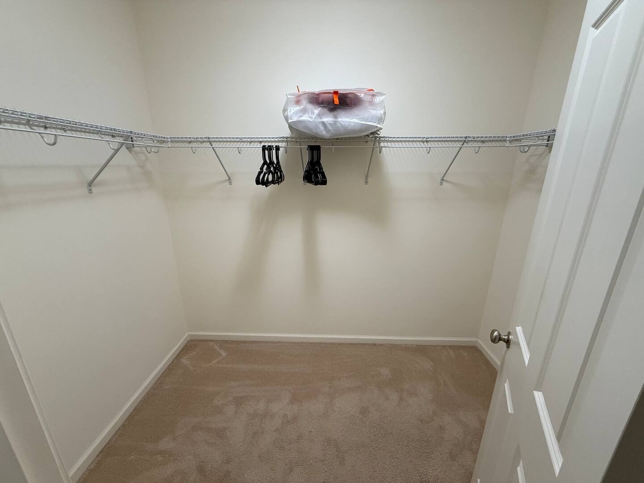 6 Elena Ct – photo 3