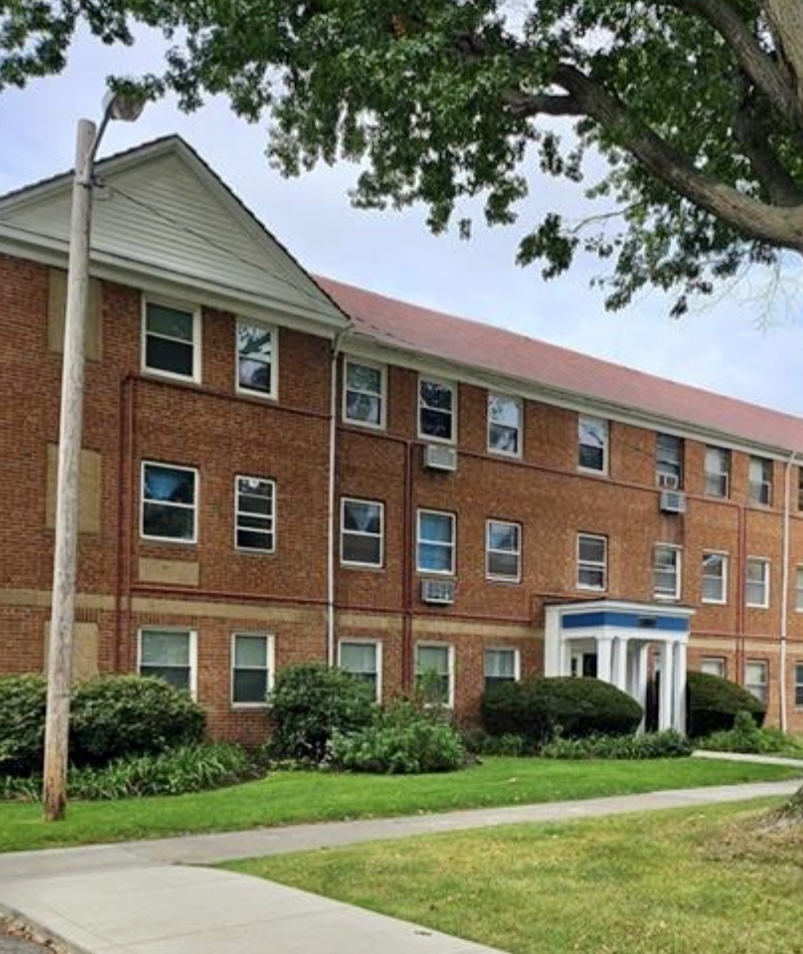 13773 Cedar Rd unit 202 – photo 1