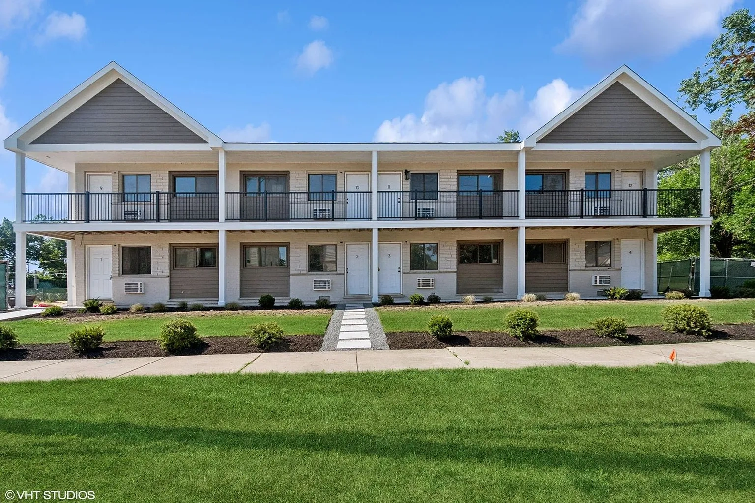Oak Forest K Apartments – photo 2