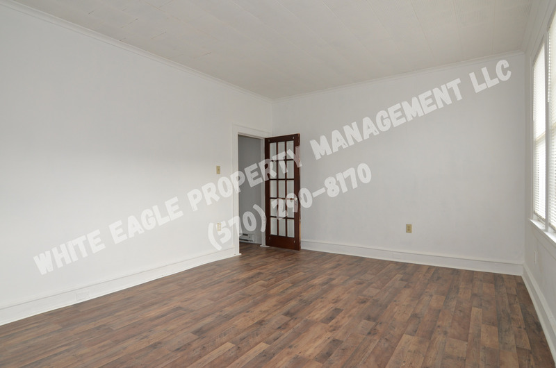 208 Olyphant Ct unit # A – photo 2
