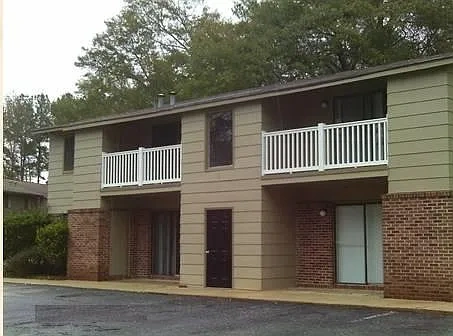 Cooper Cove Apartments – photo 1