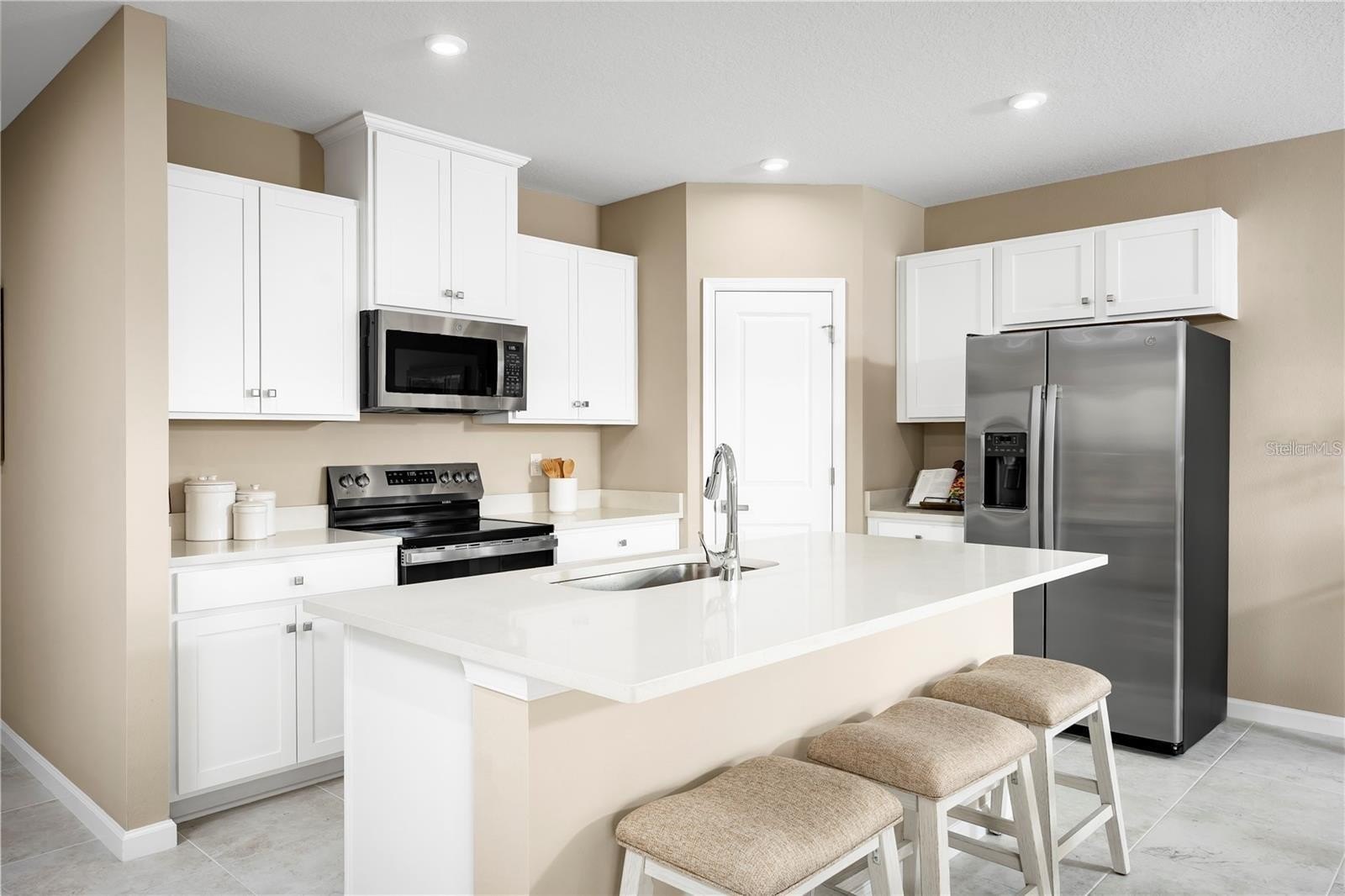 2744 Ginger Ln – photo 2