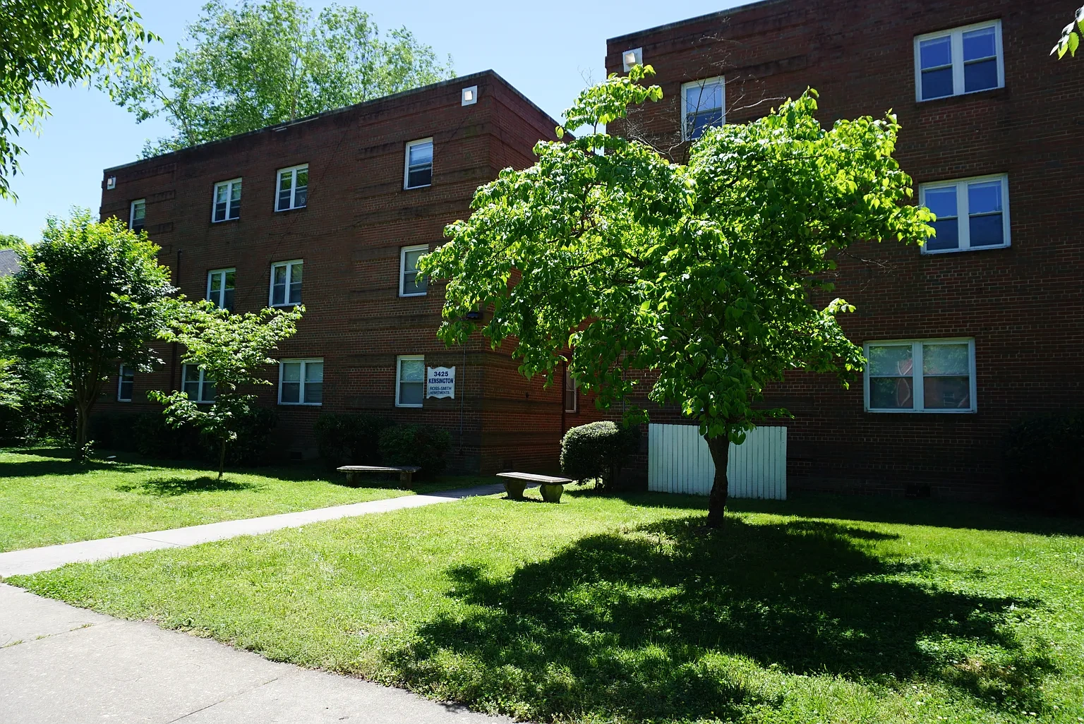 3425 Kensington Avenue – photo 5