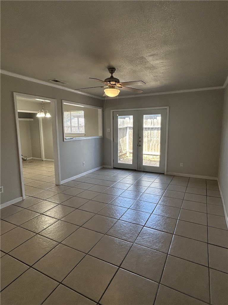 1606 Cimmarron St #A – photo 2