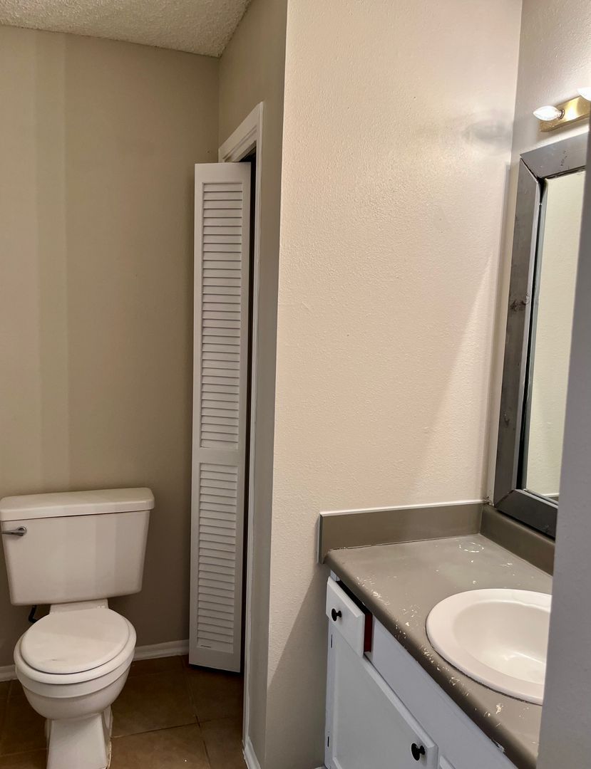 5120 Everett Ln unit Unit A – photo 5