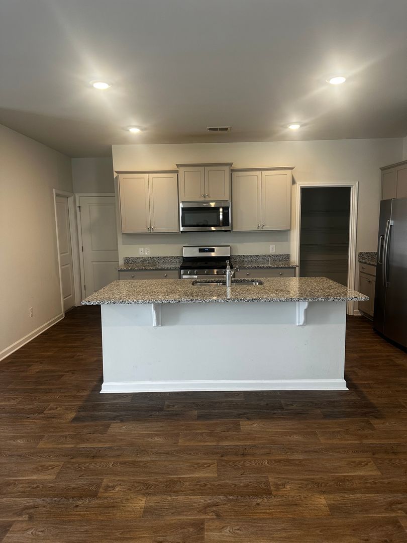 255 Sweet Cherry Ln – photo 2