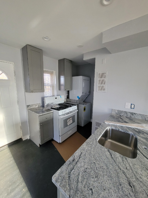 619 71st Ave – photo 1
