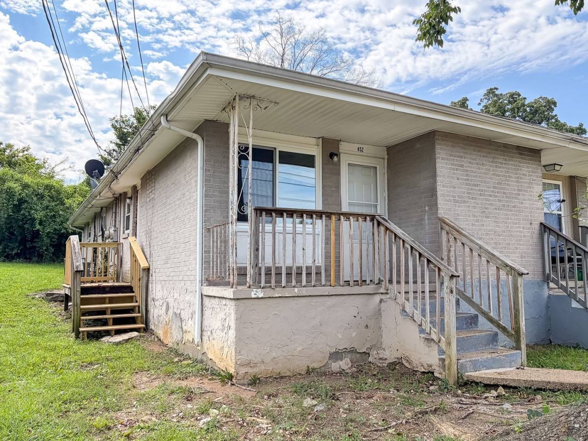 852 Arlington Ave unit 852 – photo 4
