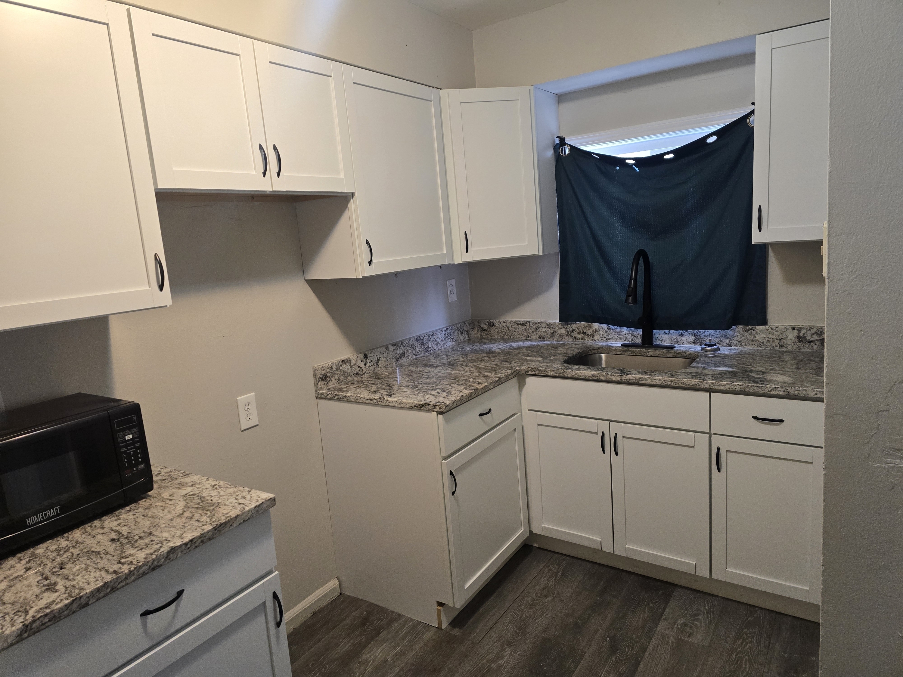 83 S Edith St – photo 4