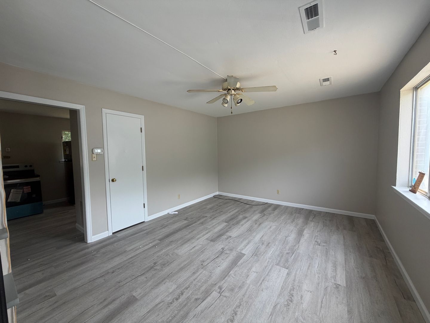 825 Kerns Ave SW unit 829 Kerns – photo 2
