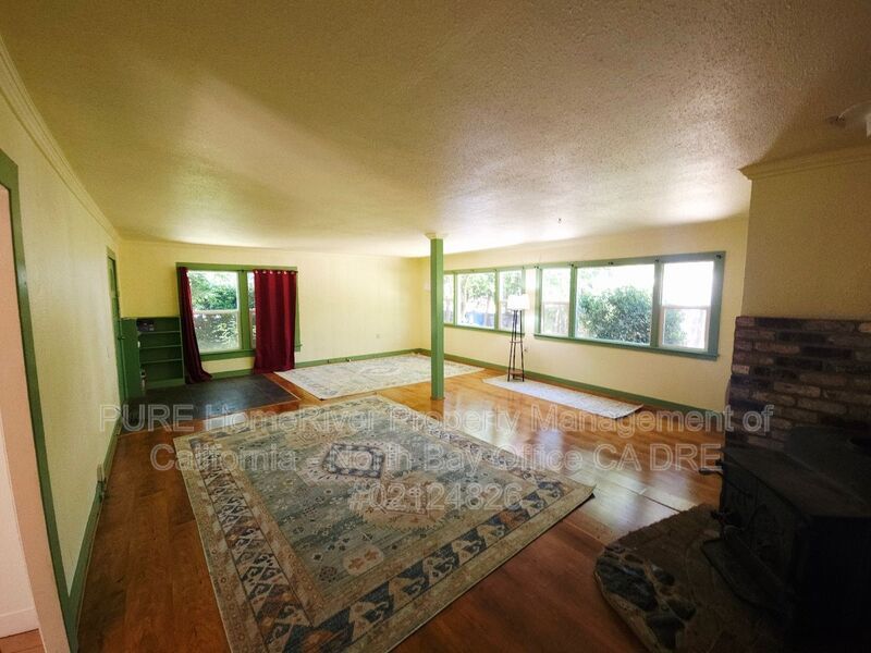 161 Cherry St – photo 1