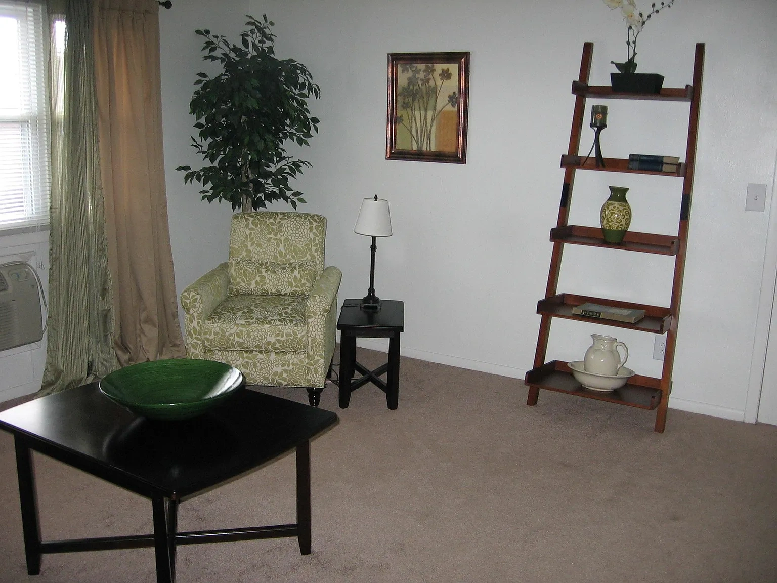 Ivy Manor – photo 3