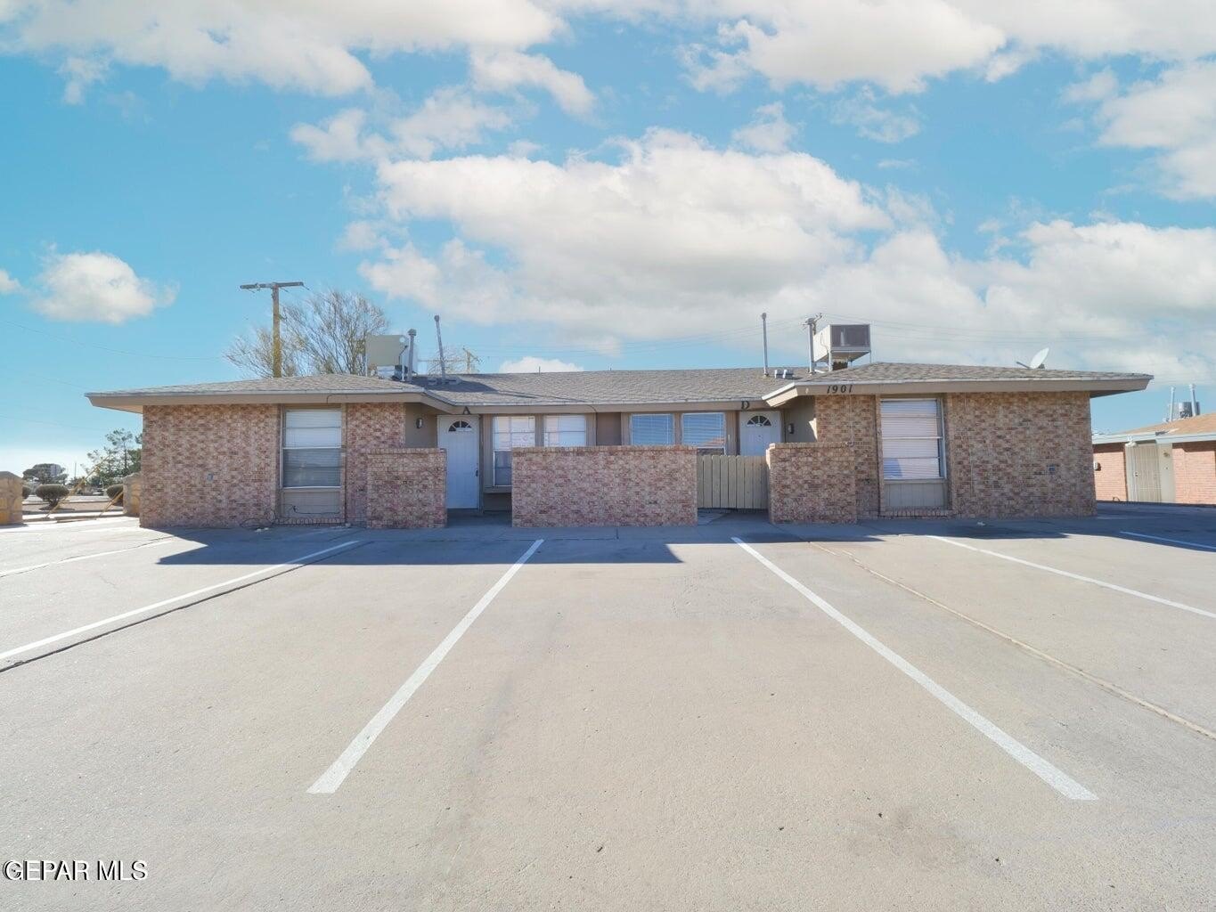 1901 Lake Omega St #A – photo 1