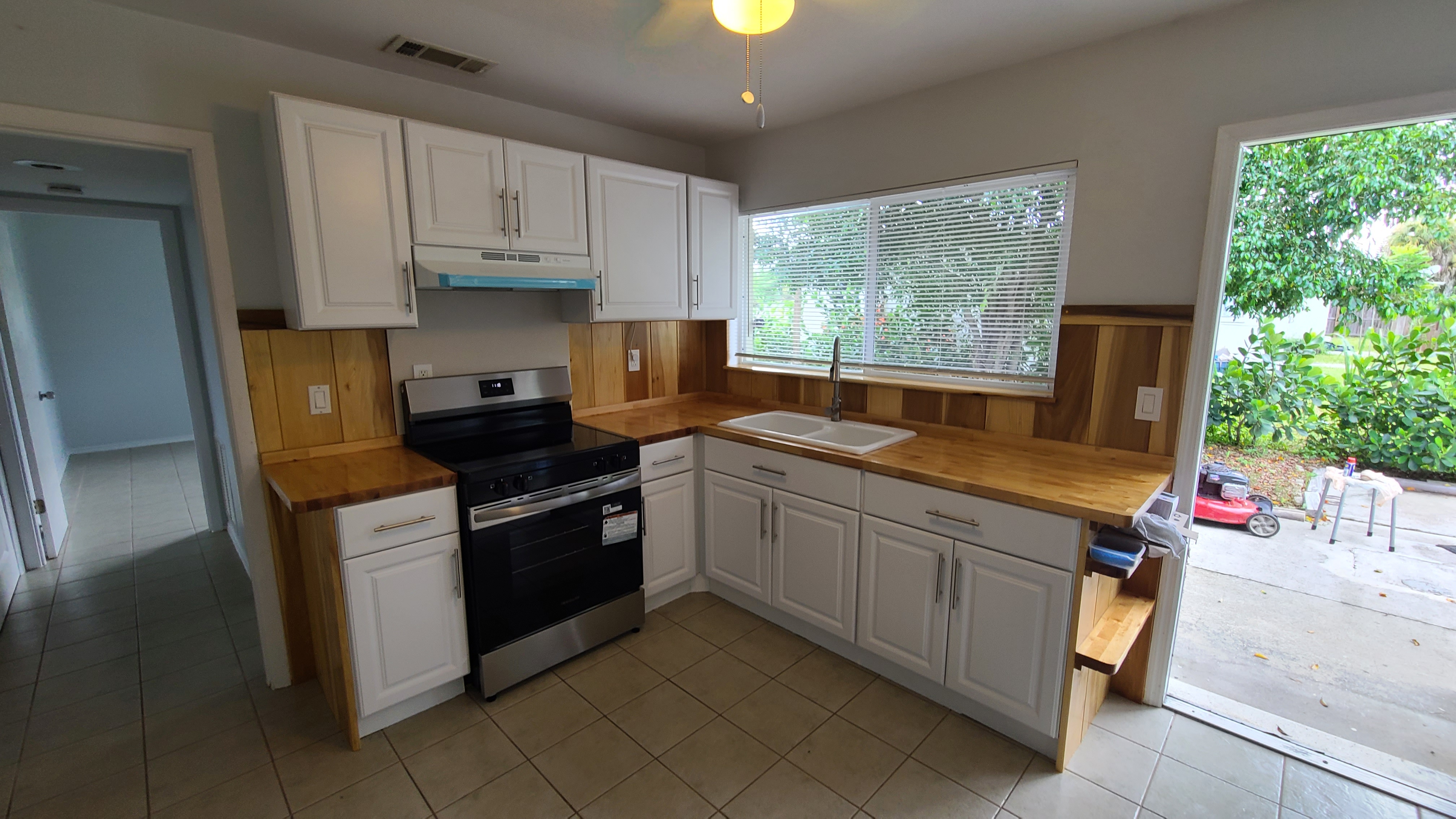 203 Santurce Ave unit B – photo 1