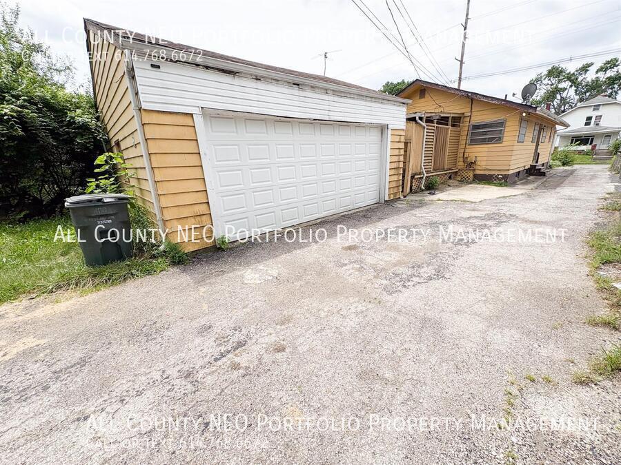 400 S Highland Ave – photo 4