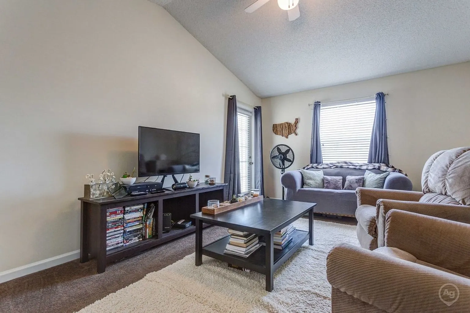 Britt Lake Apartments – photo 1