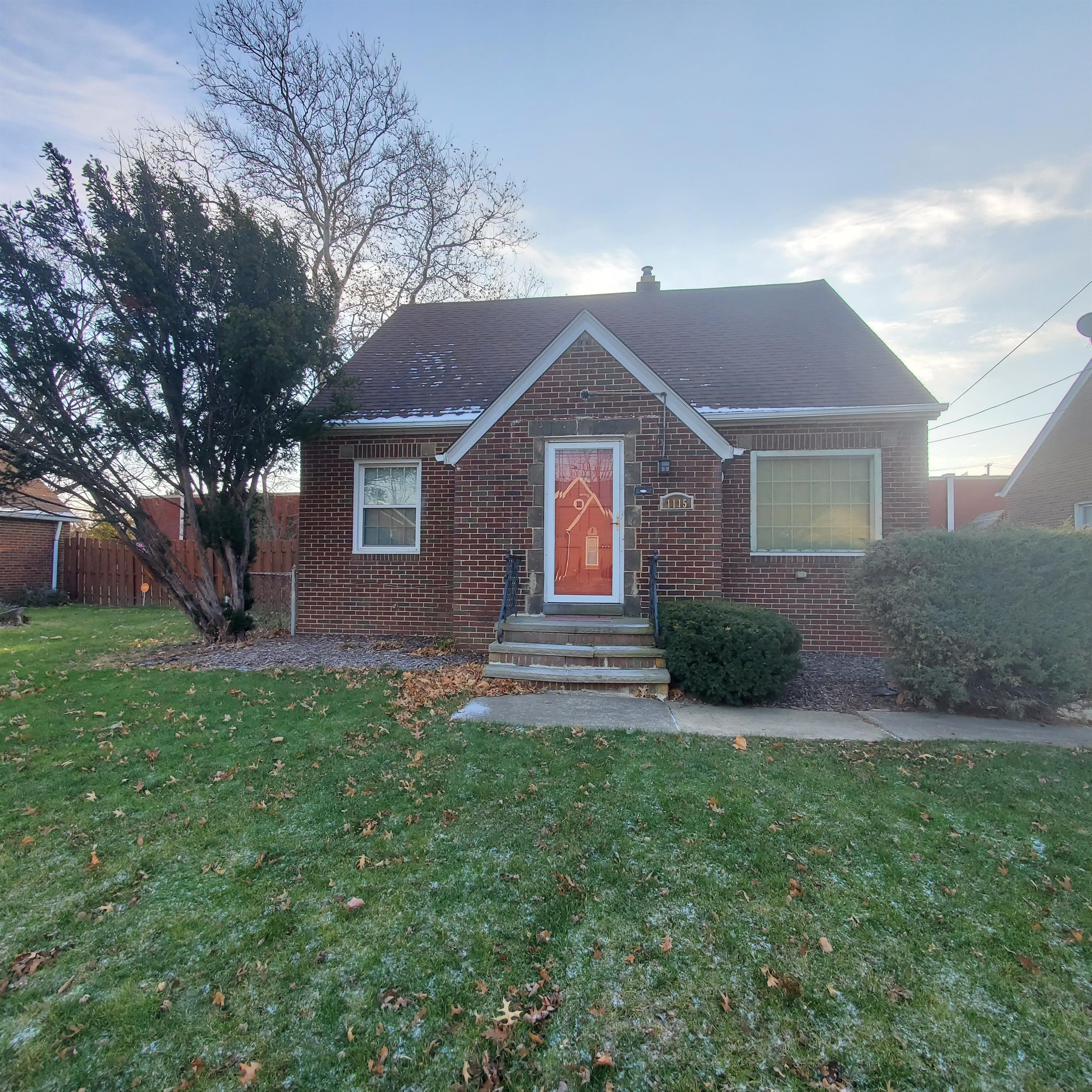 1115 Villaview Rd – photo 1