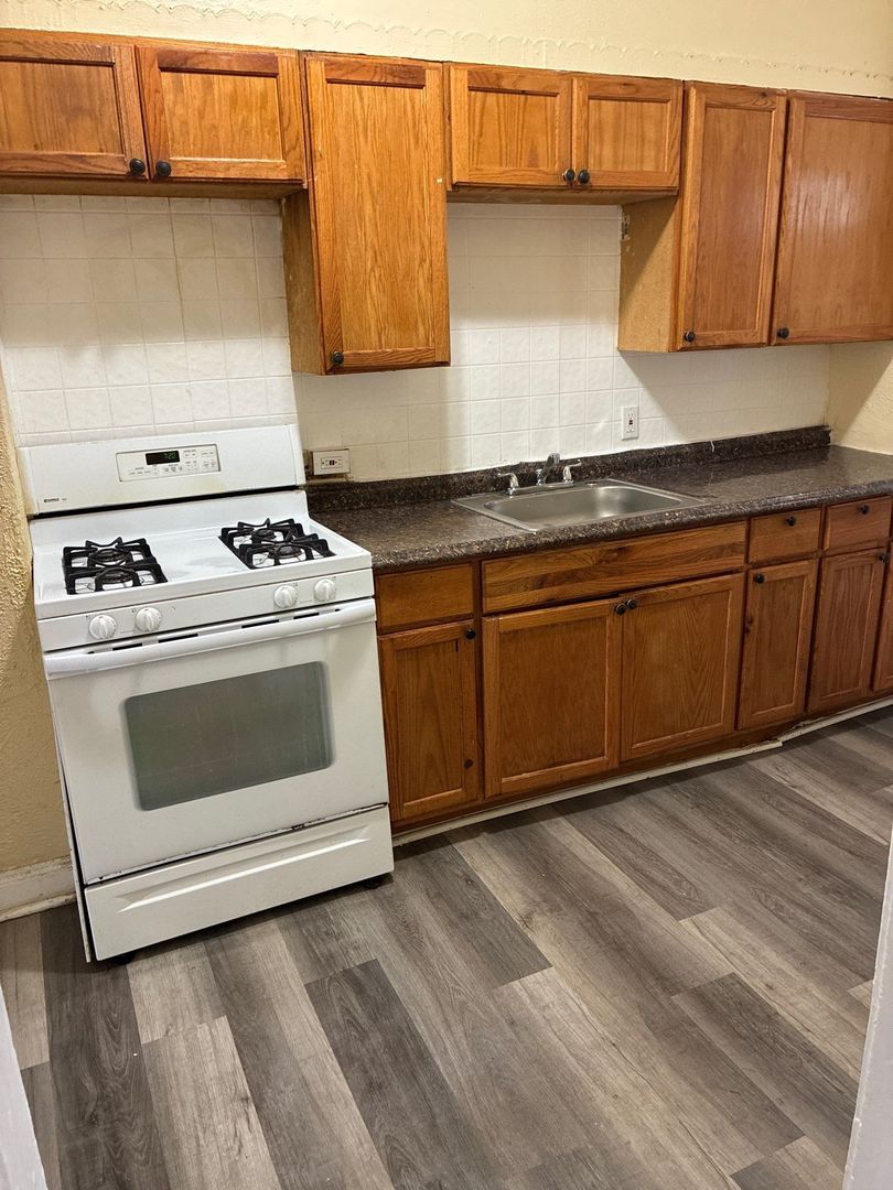 4129 Norfolk Ave – photo 2