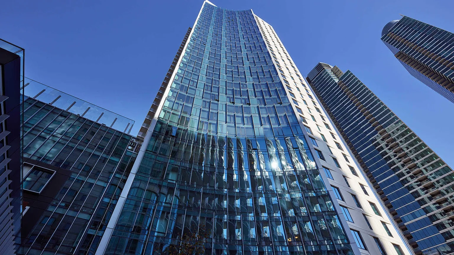 340 Fremont – photo 2
