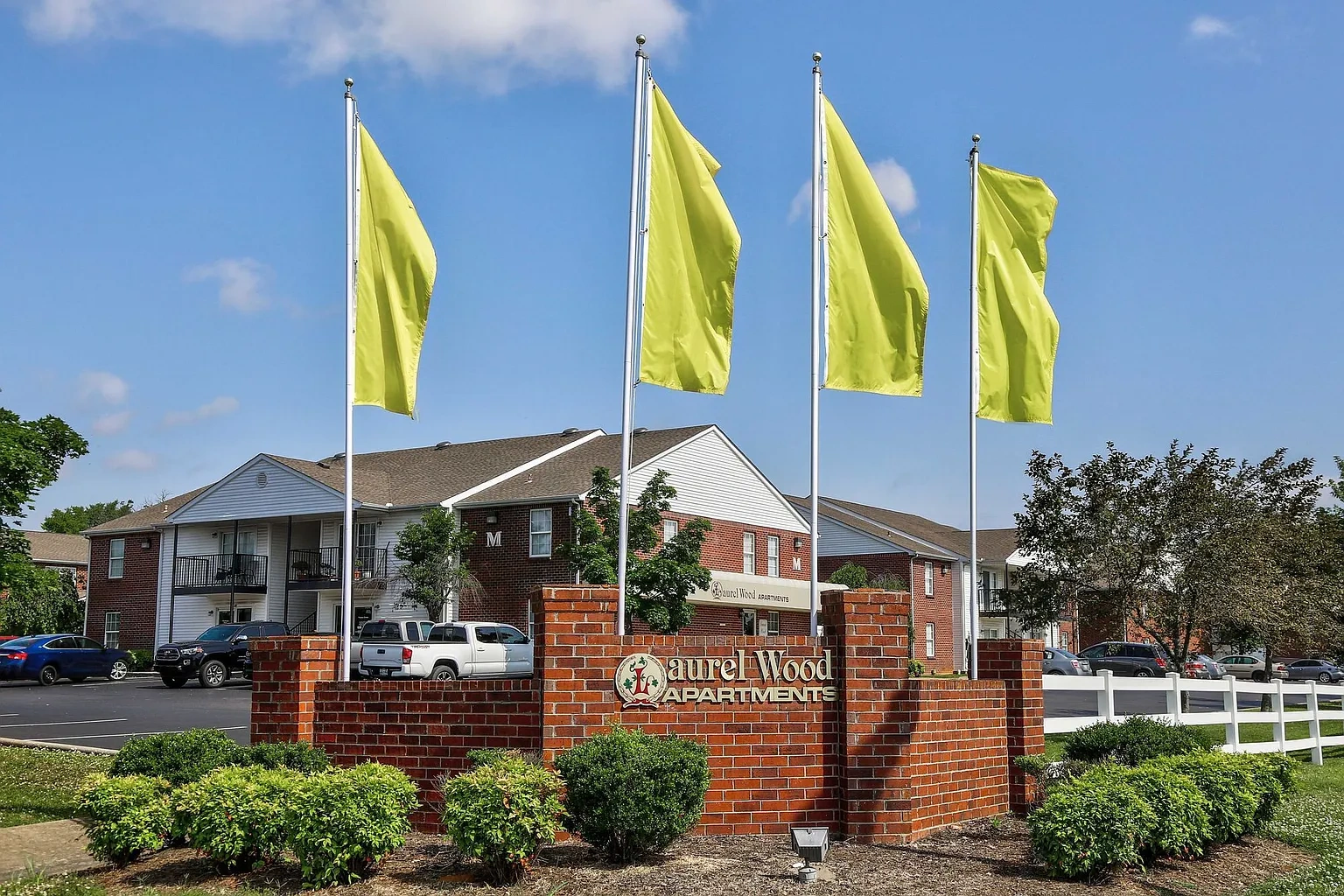 Laurel Wood Apartments – photo 3