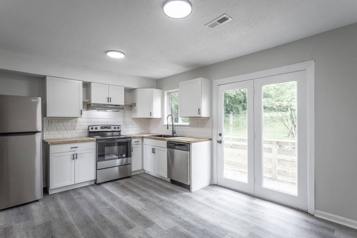 833 Sylvan Dr – photo 1