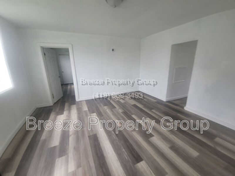 340 S Pierce St – photo 2