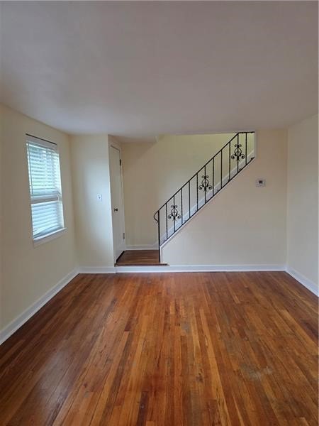 155 Pennoak Dr – photo 2