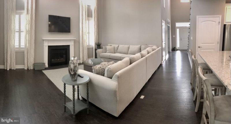 16285 Rockport Dr – photo 2