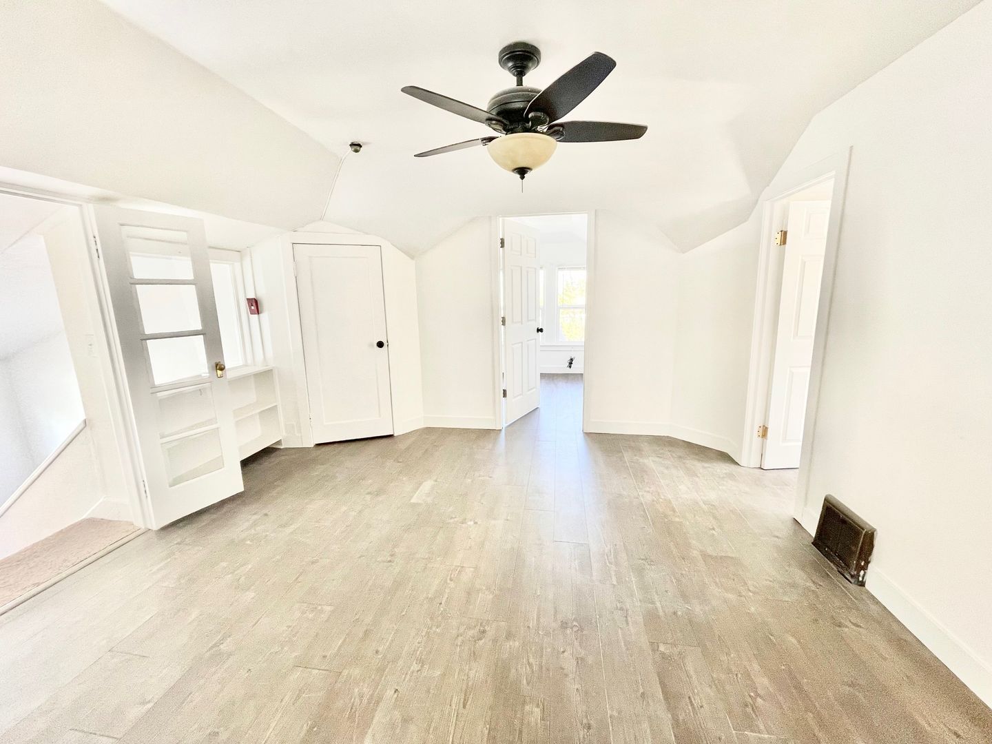 1411 W 9th Ave unit G – photo 1