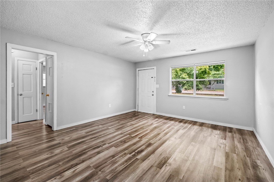 1309 S Washington Ave #4 – photo 3