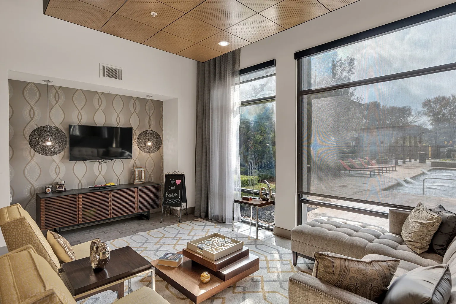The District Apartments – photo 1