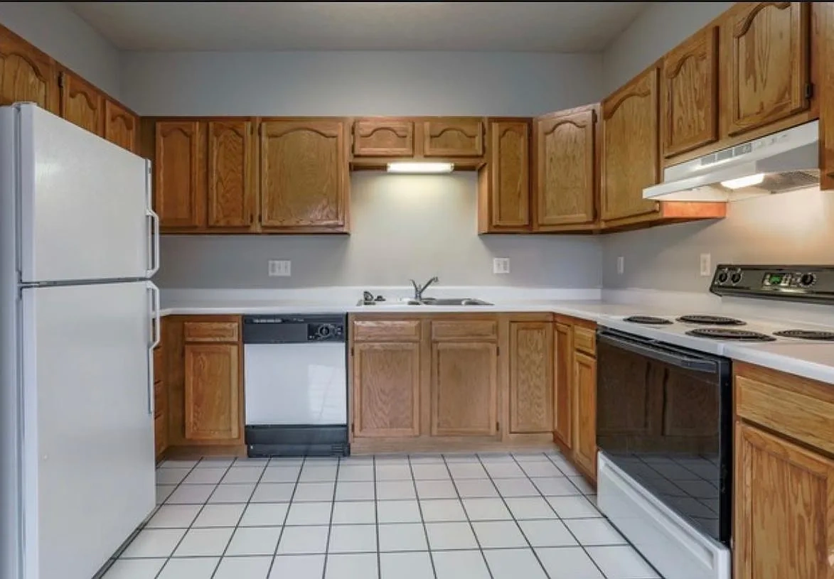 Mandarin Cove Apartments – photo 2