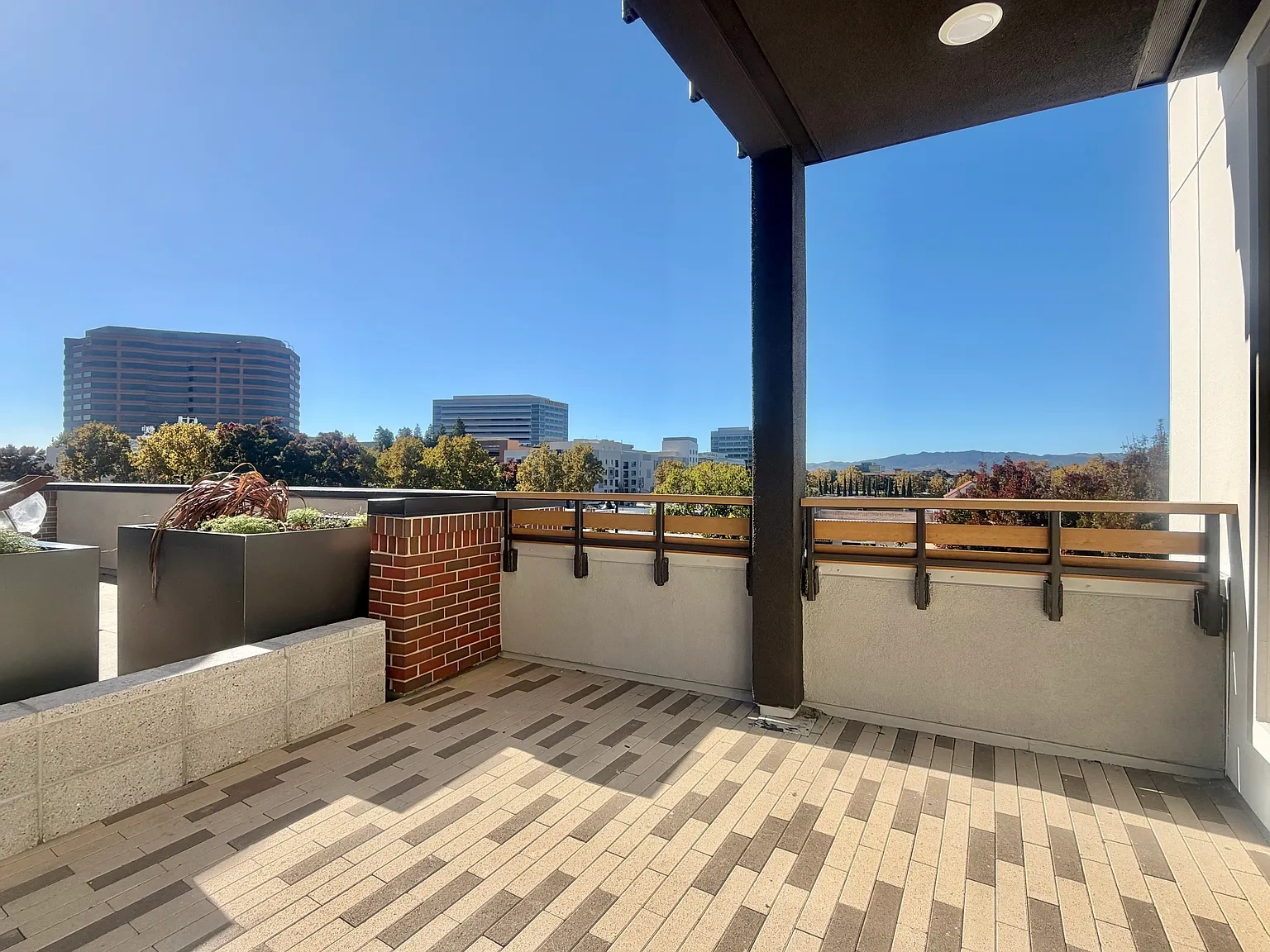 Blue Oak Square – photo 5