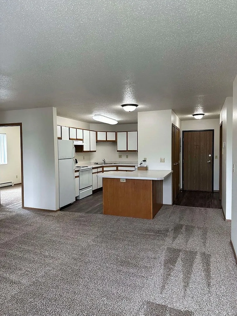 Dakota E & W Apartments – Floor plan