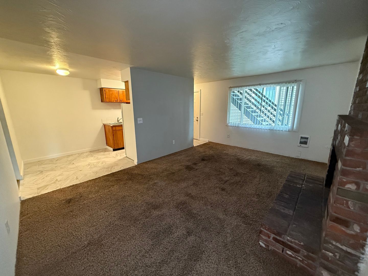 943 E Augusta Ave unit #1 – photo 3